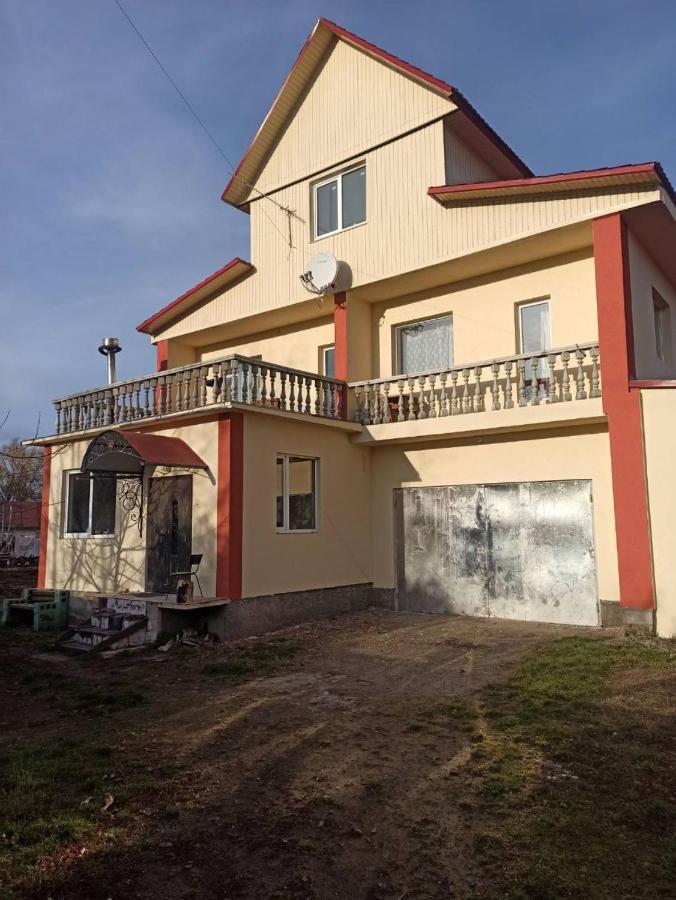 Khutorok Svergio Chesnovka Esterno foto